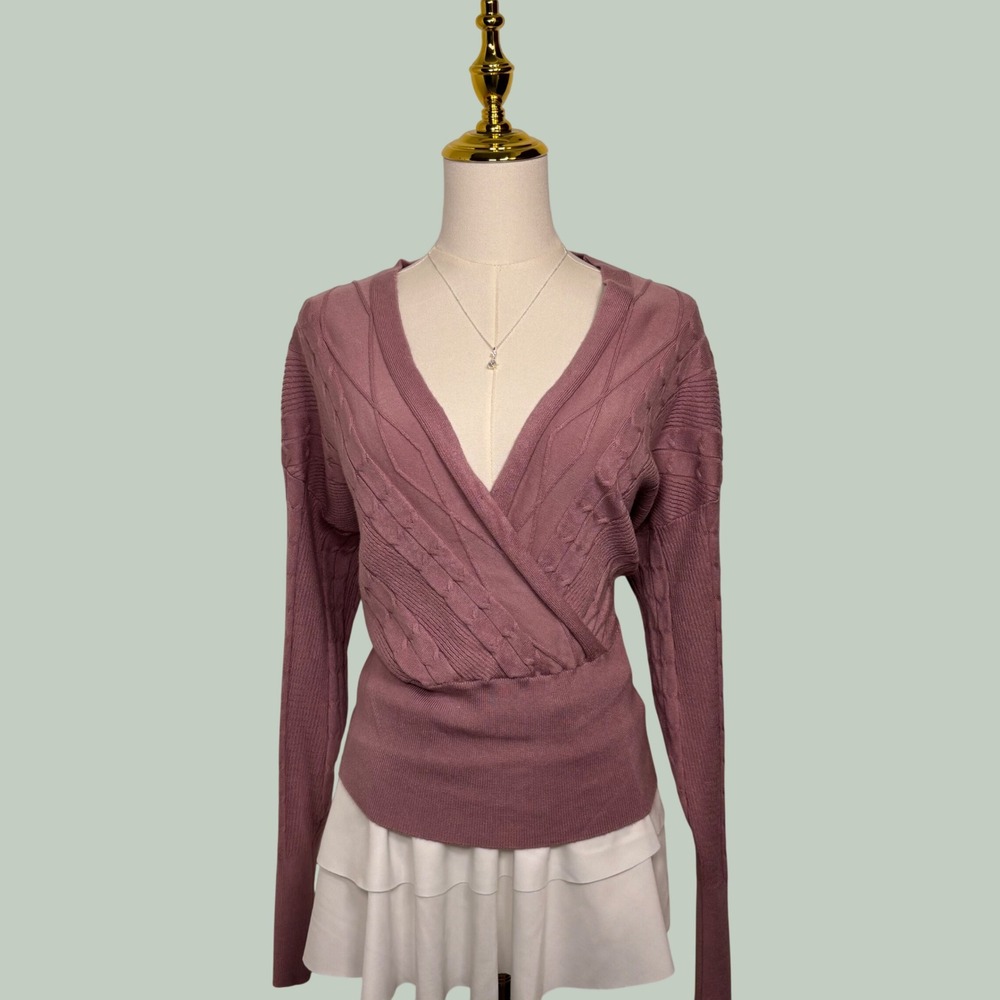 pink rose mauve pink sweater vneck coquette softgirl chic Y2K cottagecore preppy